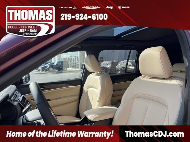 new 2025 Jeep Grand Cherokee car, priced at $43,759