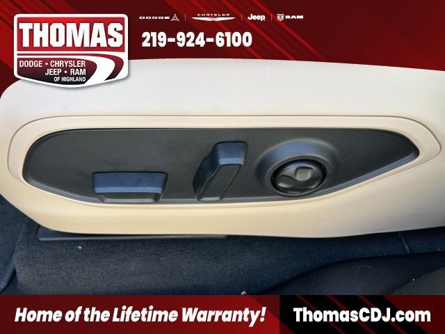 new 2025 Jeep Grand Cherokee car, priced at $43,759