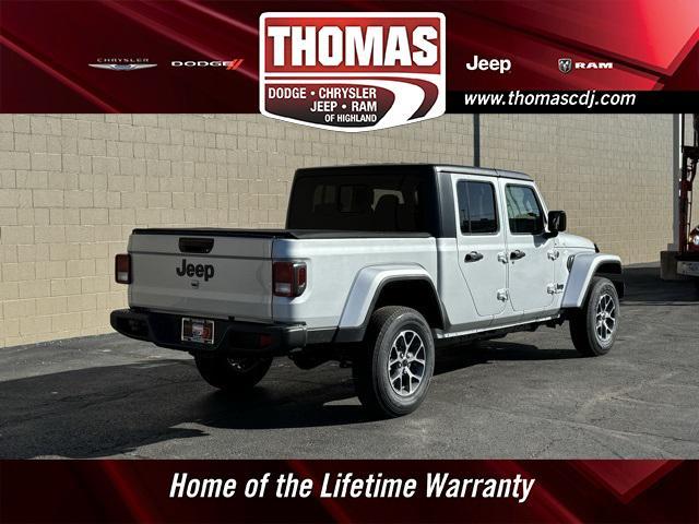 new 2024 Jeep Gladiator car, priced at $45,138