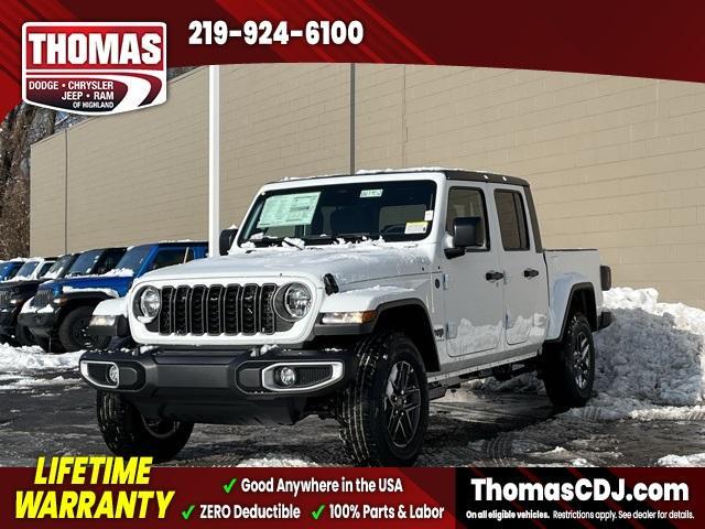 new 2026 Jeep Gladiator car, priced at $45,975