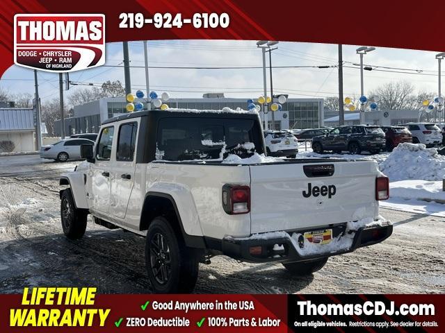 new 2026 Jeep Gladiator car, priced at $45,975