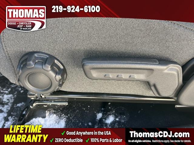 new 2026 Jeep Gladiator car, priced at $45,975