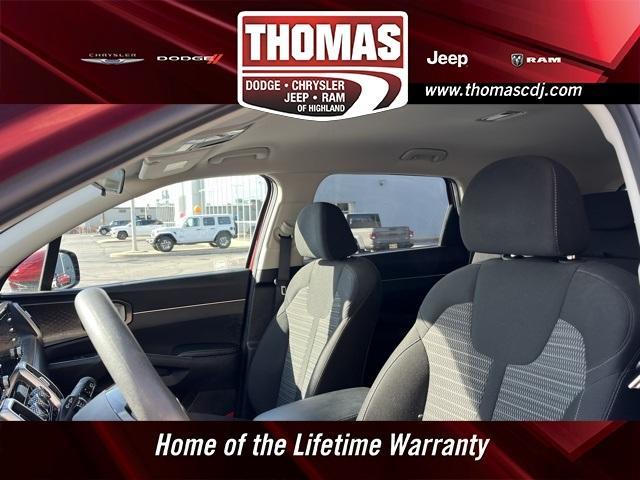 used 2021 Kia Sorento car, priced at $21,348