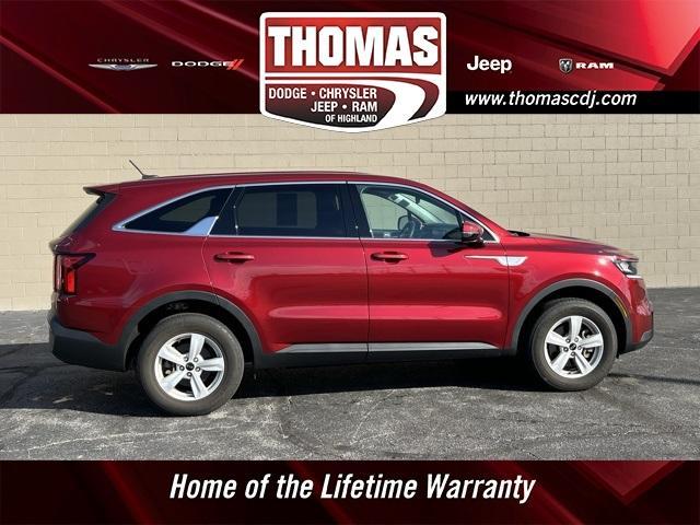used 2021 Kia Sorento car, priced at $21,348