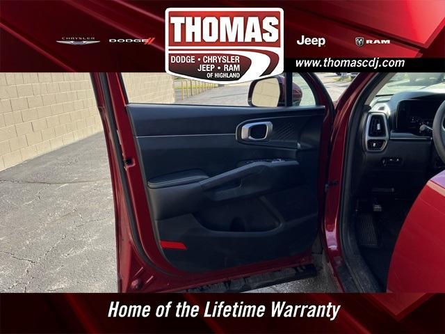 used 2021 Kia Sorento car, priced at $21,348
