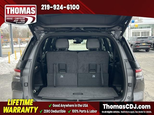 new 2025 Jeep Grand Cherokee L car, priced at $51,642