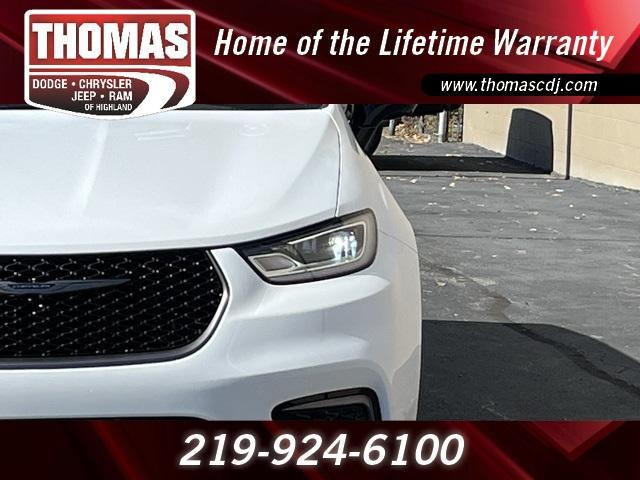 new 2026 Chrysler Pacifica car, priced at $42,679