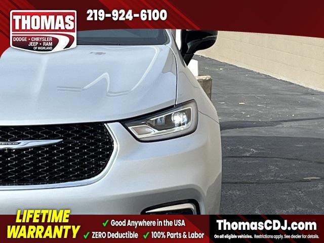 new 2026 Chrysler Pacifica car, priced at $38,662