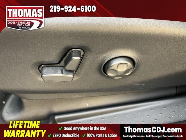 new 2026 Chrysler Pacifica car, priced at $38,662