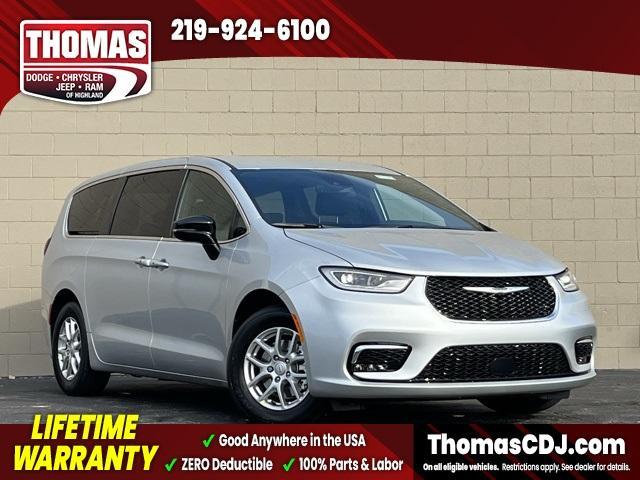 new 2026 Chrysler Pacifica car, priced at $38,662