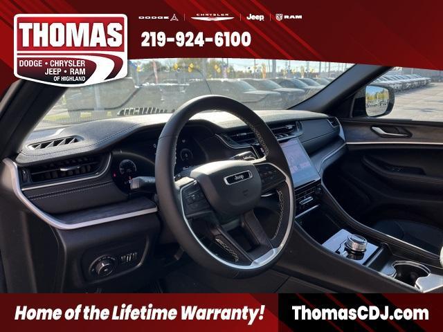 new 2025 Jeep Grand Cherokee car, priced at $41,420