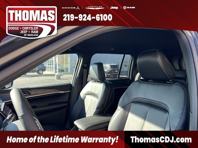 new 2025 Jeep Grand Cherokee car, priced at $41,420