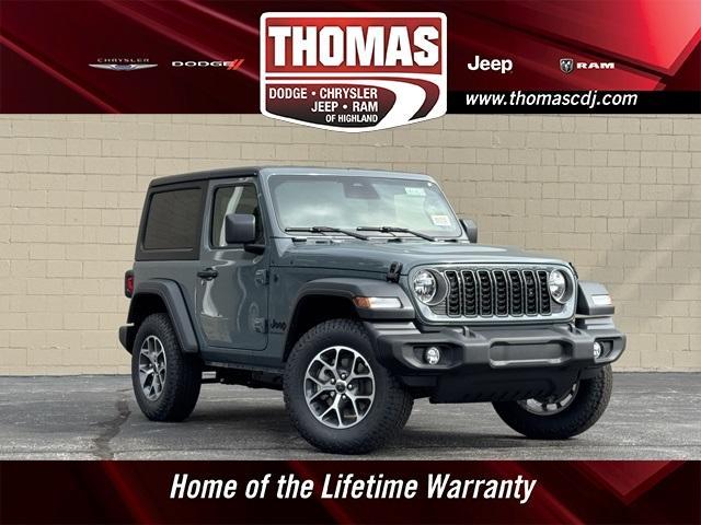 new 2025 Jeep Wrangler car, priced at $40,592