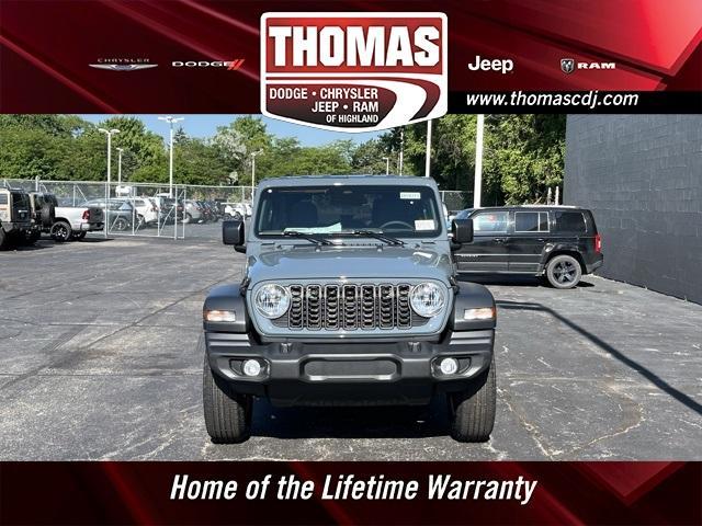 new 2025 Jeep Wrangler car, priced at $45,899