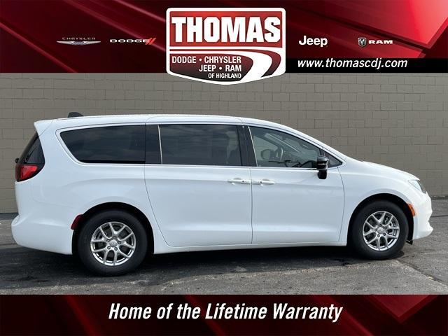 new 2025 Chrysler Voyager car, priced at $40,113