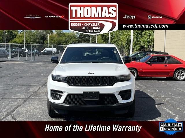 used 2023 Jeep Grand Cherokee car, priced at $33,625