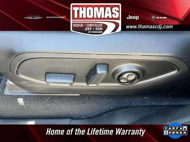 used 2023 Jeep Grand Cherokee car, priced at $33,625