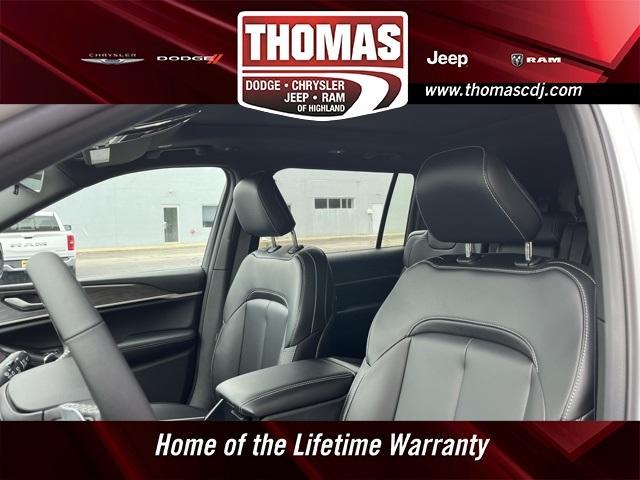new 2025 Jeep Grand Cherokee L car, priced at $51,412