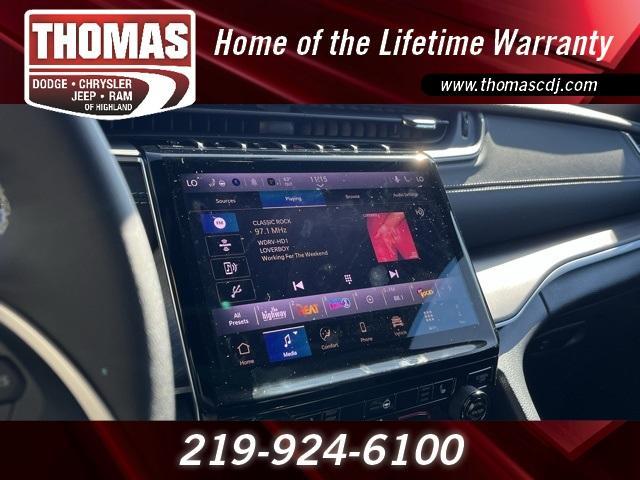 new 2025 Jeep Grand Cherokee car, priced at $42,578