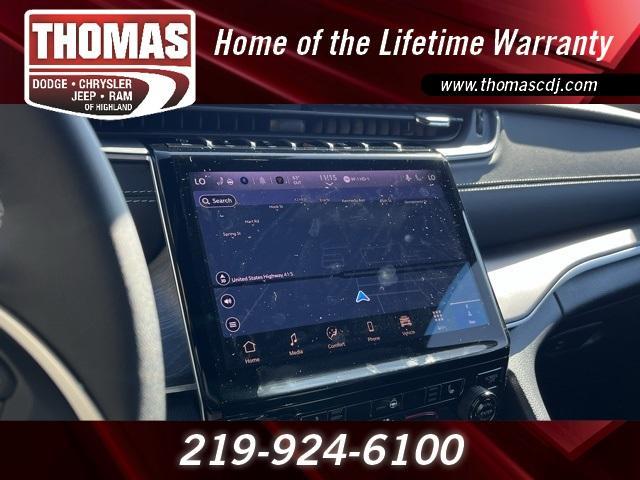 new 2025 Jeep Grand Cherokee car, priced at $42,578