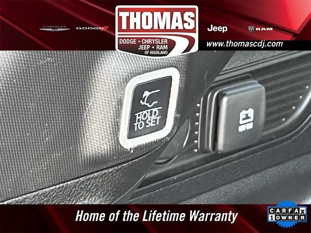 used 2024 Jeep Grand Cherokee car, priced at $27,630