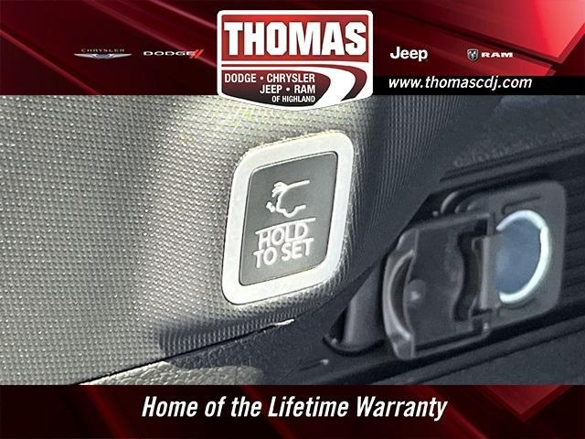 new 2025 Jeep Grand Cherokee car, priced at $44,505