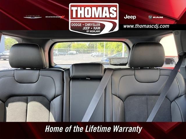 new 2025 Jeep Grand Cherokee car, priced at $44,505