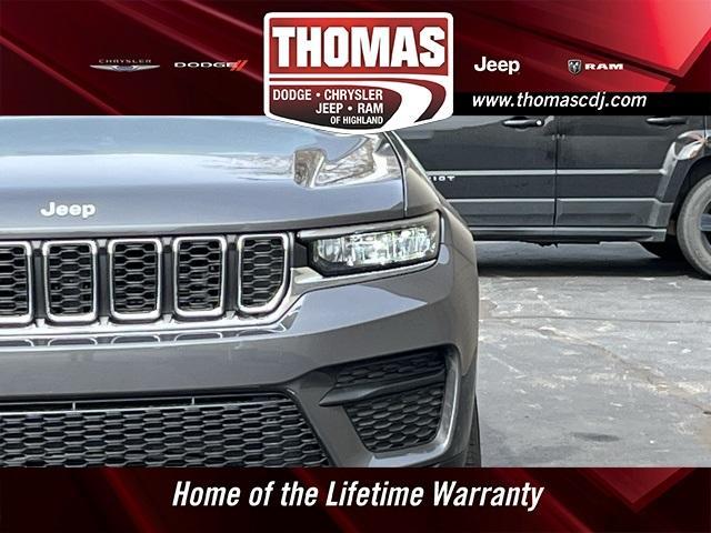 new 2025 Jeep Grand Cherokee car, priced at $40,512