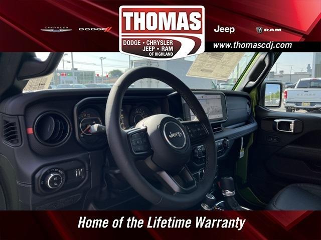 new 2025 Jeep Gladiator car, priced at $58,812