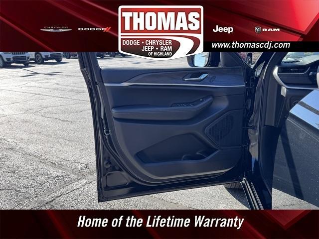 new 2025 Jeep Grand Cherokee car, priced at $46,480