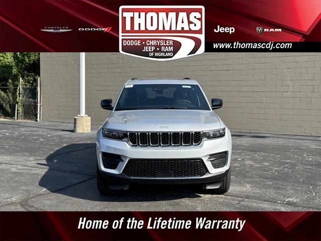 new 2025 Jeep Grand Cherokee car, priced at $38,328