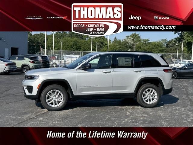 new 2025 Jeep Grand Cherokee car, priced at $38,328