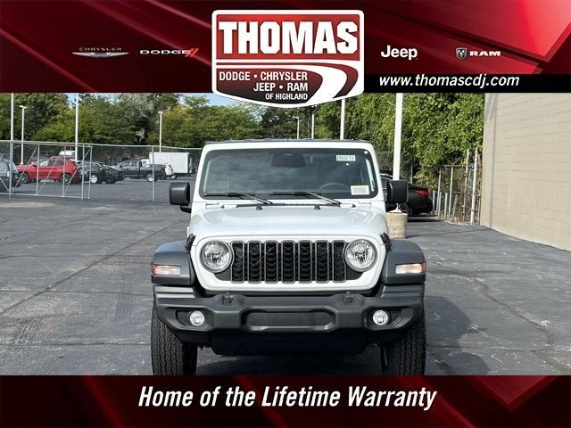 new 2025 Jeep Wrangler car, priced at $40,038