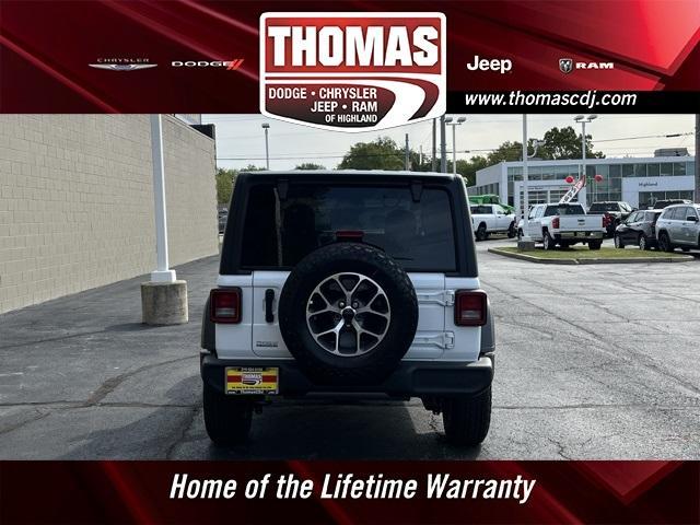 new 2025 Jeep Wrangler car, priced at $40,038