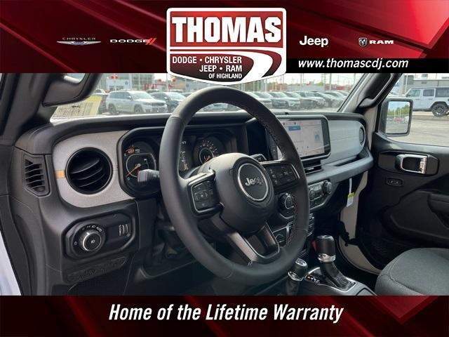 new 2025 Jeep Wrangler car, priced at $40,038