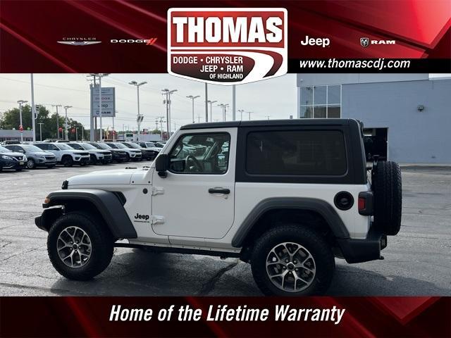 new 2025 Jeep Wrangler car, priced at $40,038