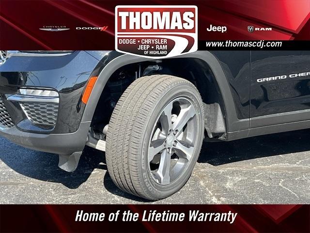 new 2025 Jeep Grand Cherokee car, priced at $43,256