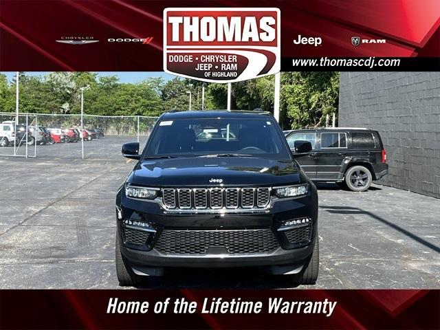 new 2025 Jeep Grand Cherokee car, priced at $43,256