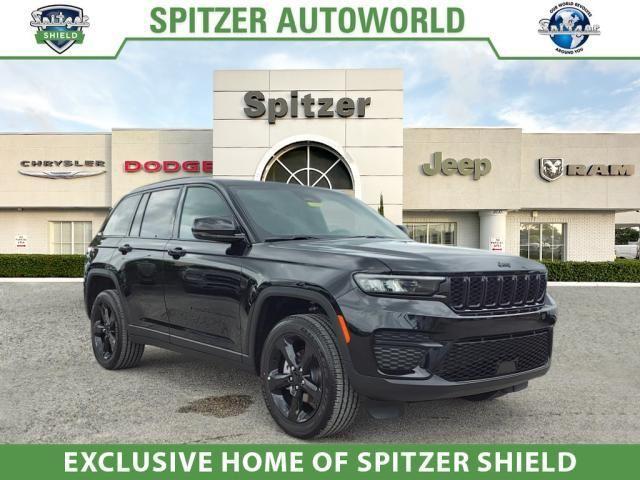 new 2025 Jeep Grand Cherokee car, priced at $46,670