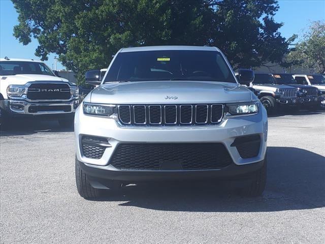 new 2025 Jeep Grand Cherokee car, priced at $42,965