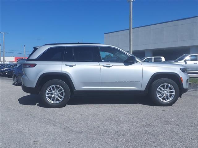 new 2025 Jeep Grand Cherokee car, priced at $42,965