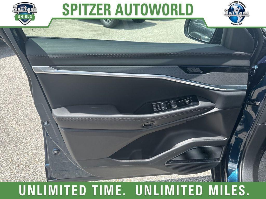 new 2025 Jeep Wagoneer S car, priced at $60,145