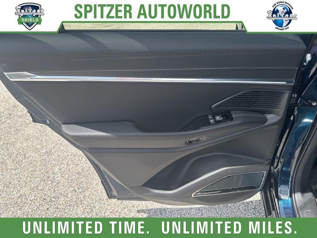 new 2025 Jeep Wagoneer S car, priced at $60,145