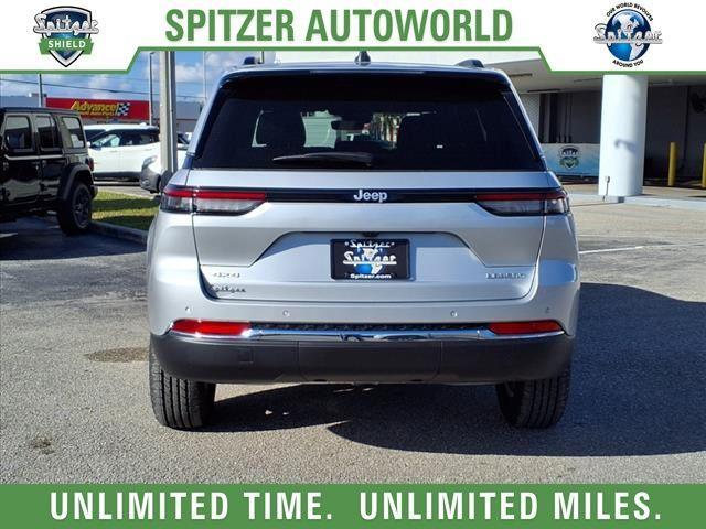 new 2025 Jeep Grand Cherokee car, priced at $32,825