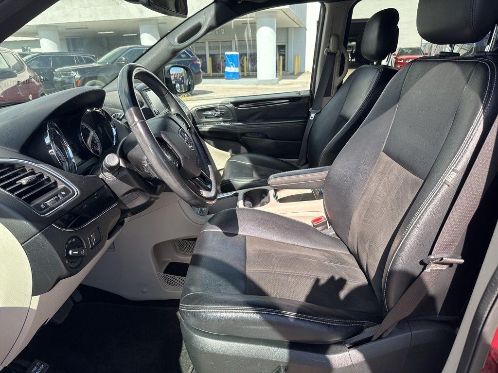 used 2019 Dodge Grand Caravan car, priced at $12,998