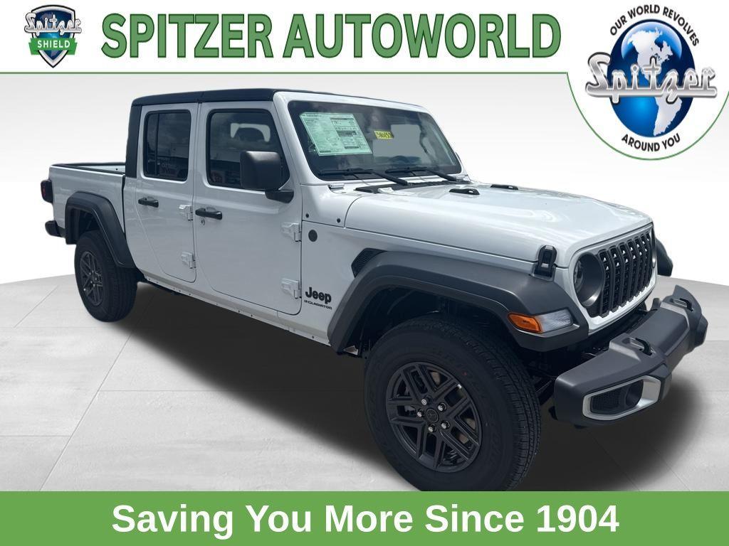 new 2025 Jeep Gladiator car, priced at $41,662