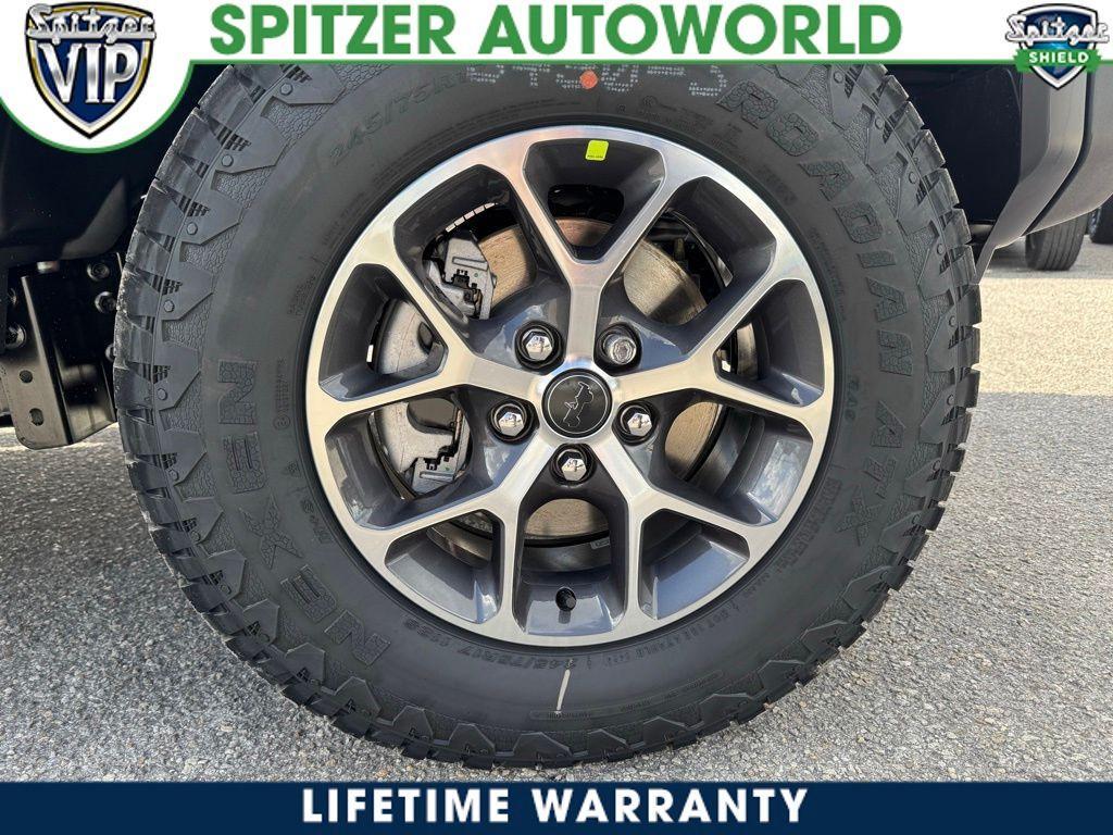 new 2025 Jeep Wrangler car, priced at $43,579