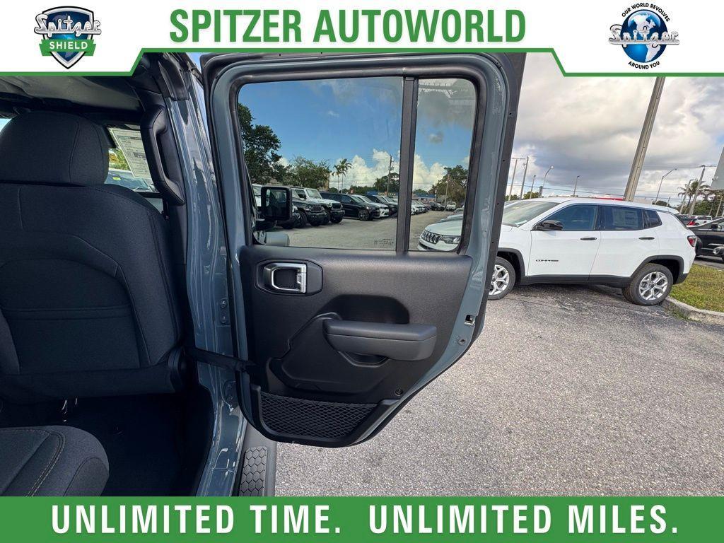 new 2025 Jeep Wrangler car, priced at $47,795