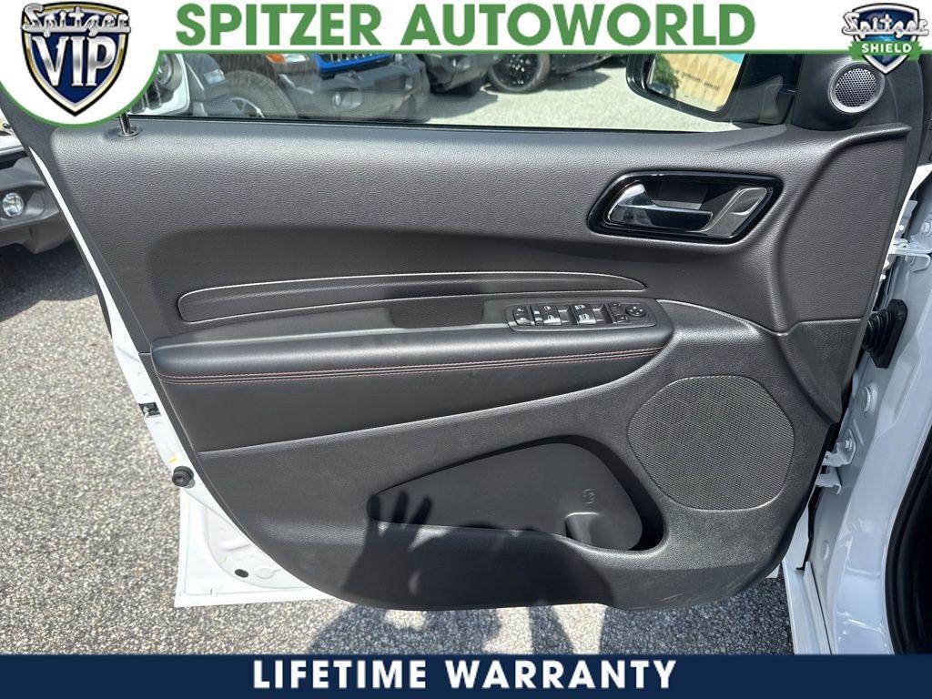 new 2026 Dodge Durango car, priced at $39,995