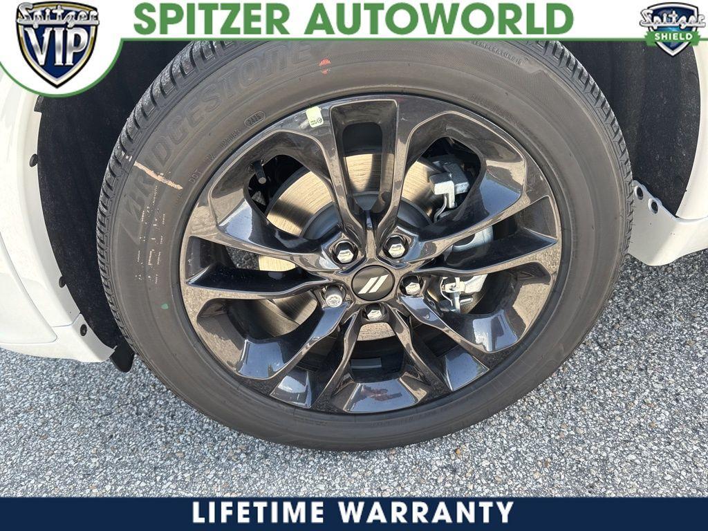 new 2026 Dodge Durango car, priced at $39,995